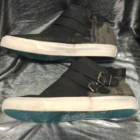 Blowfish Malibu Sneaker black pleather w/ camo - Picture 4 of 4